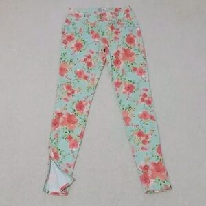 Candies skinny  jeans size 7 floral pattern T22